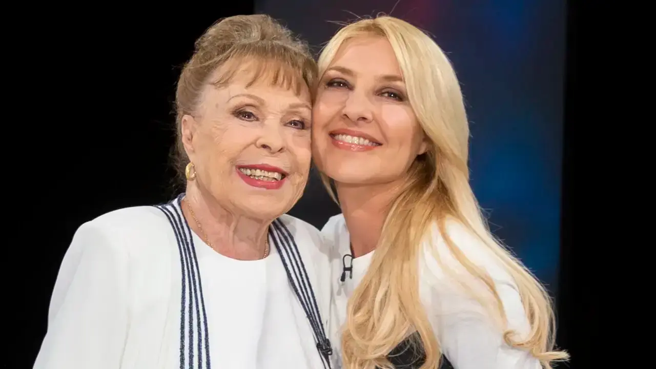 En la imagen de archivo Gemma Cuervo junto a su hija Cayetana