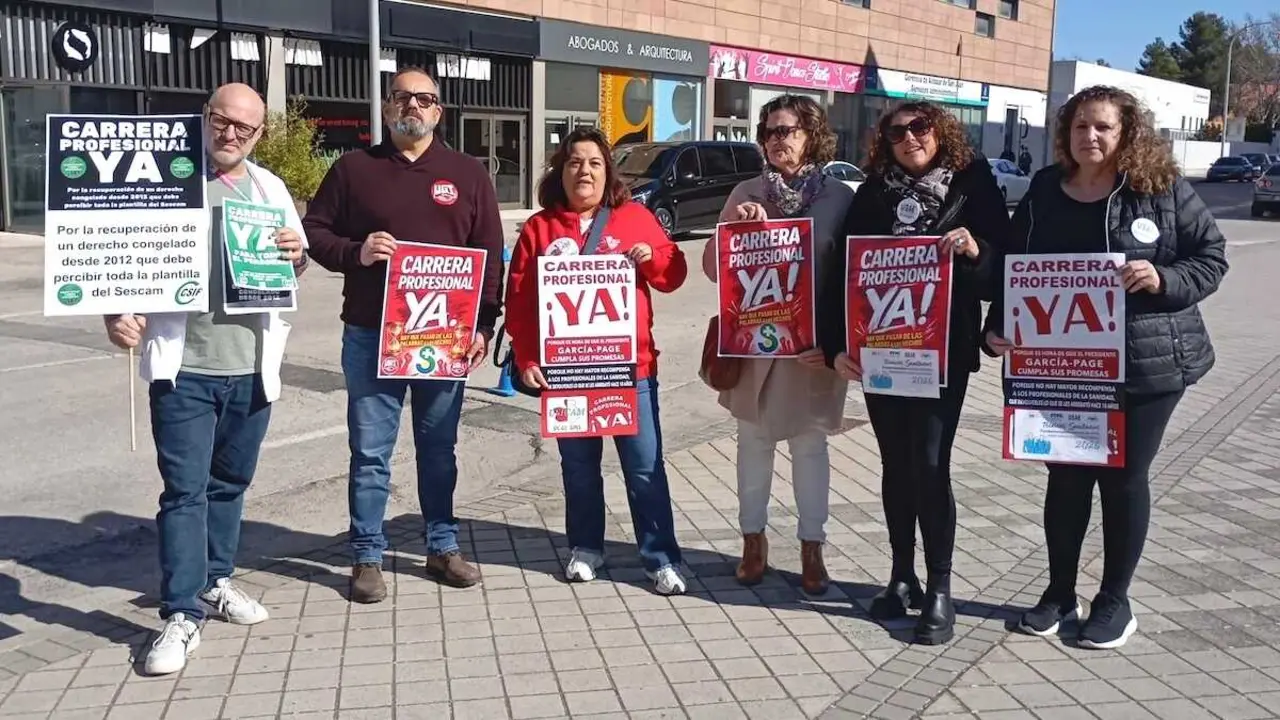 Sindicatos sobre la carrera sanitaria: "Es hora de pasar a la acci&oacute;n"