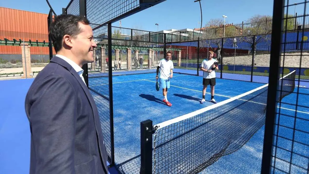 Toledo inaugura su primera pista de p&aacute;del p&uacute;blica en quince a&ntilde;os