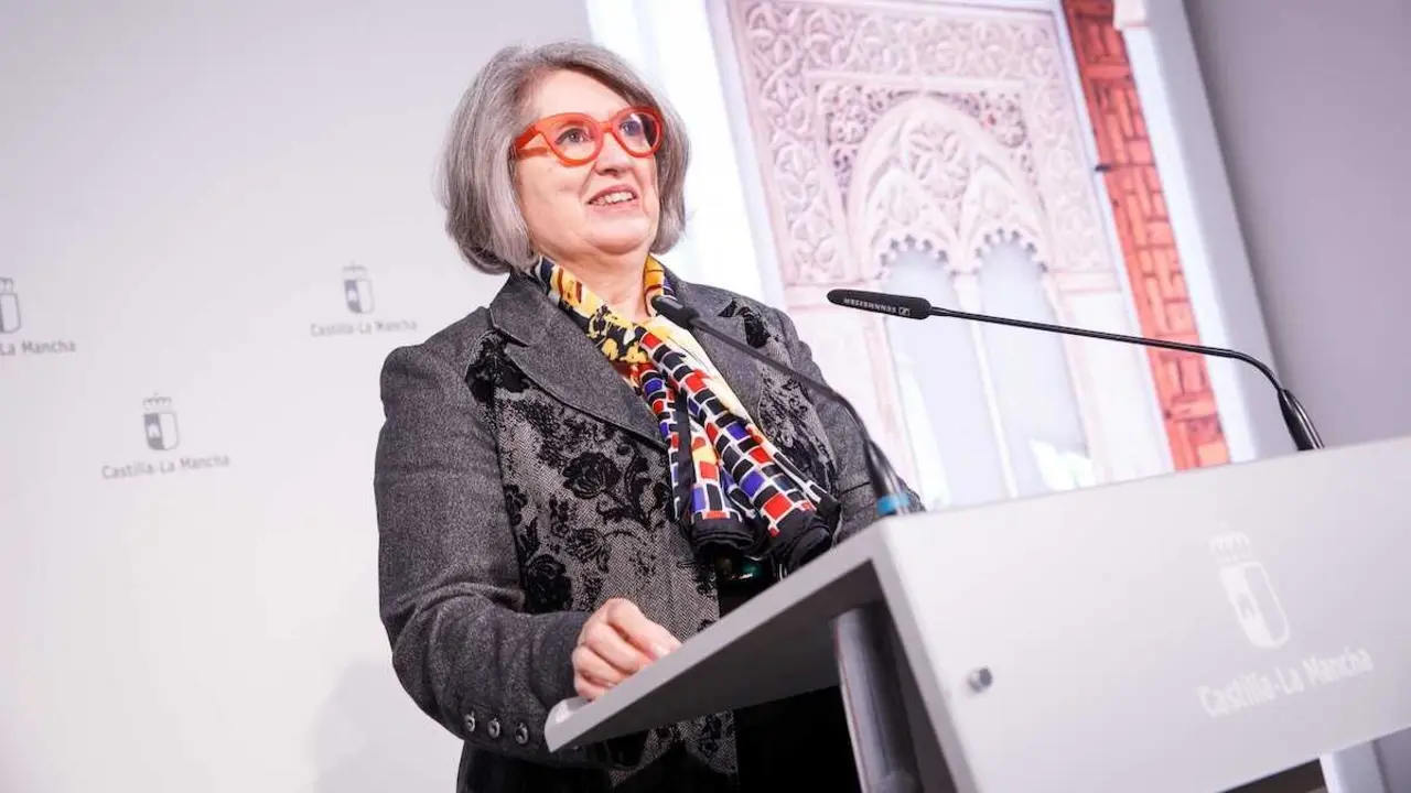 La consejera de Desarrollo Sostenible, Mercedes G&oacute;mez, informa sobre el Plan de acci&oacute;n frente a la sobrepoblaci&oacute;n de conejo de monte.