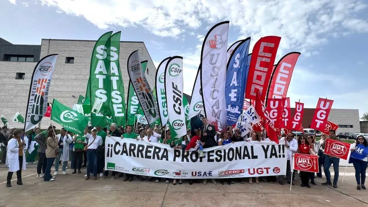Sanitarios se movilizan en Ciudad Real por la carrera profesional