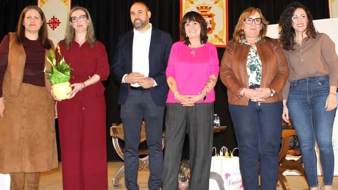 Rosa Montero ha protagonizado este s&aacute;bado en Argamasilla de Calatrava el VII Encuentro provincial de Clubes de Lectura de Ciudad Real