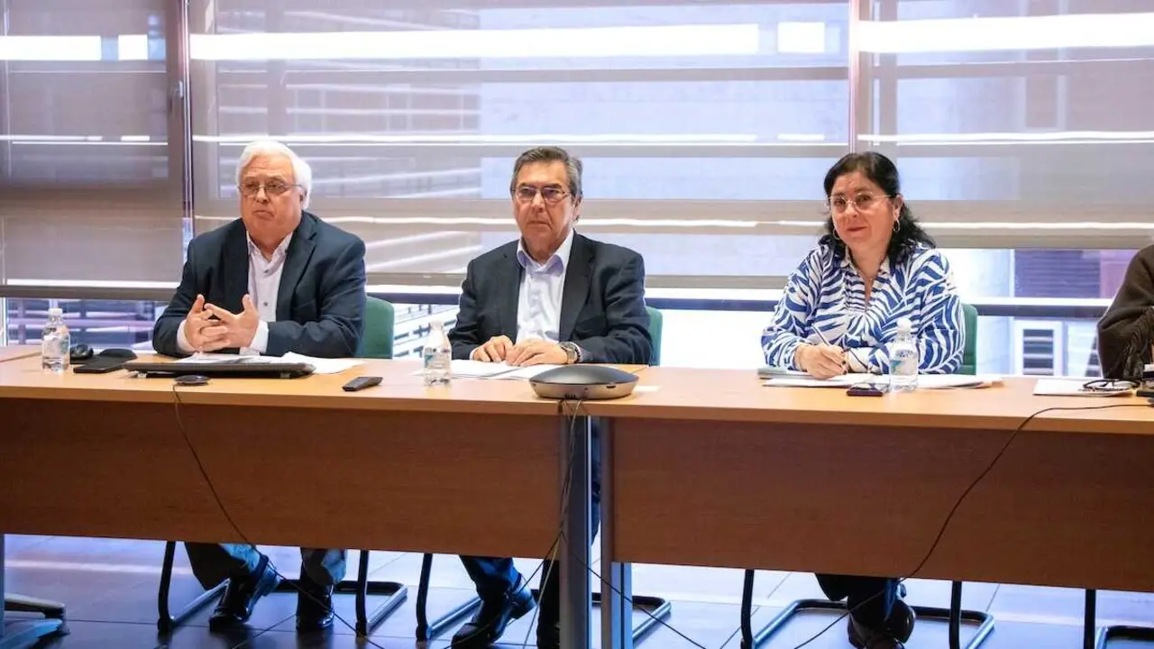 El Consejo Regional de Consumo se re&uacute;ne para conocer la memoria regional de actividades desarrolladas en 2025 y aprobar dos proyectos de decreto