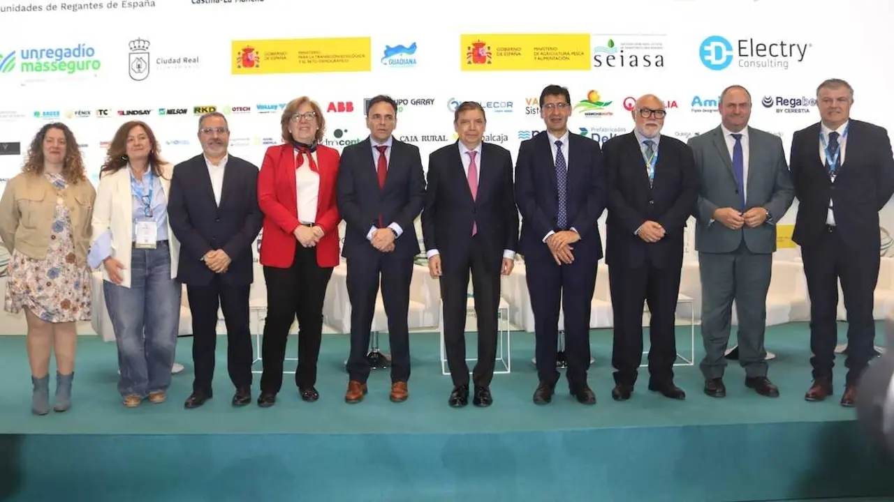 El ministro de Agricultura, Pesca y Alimentaci&oacute;n del Gobierno de Espa&ntilde;a, Luis Planas, ha participado en el XVI Congreso Nacional de Comunidades de Regantes que se celebra estos d&iacute;as en Ciudad Real.