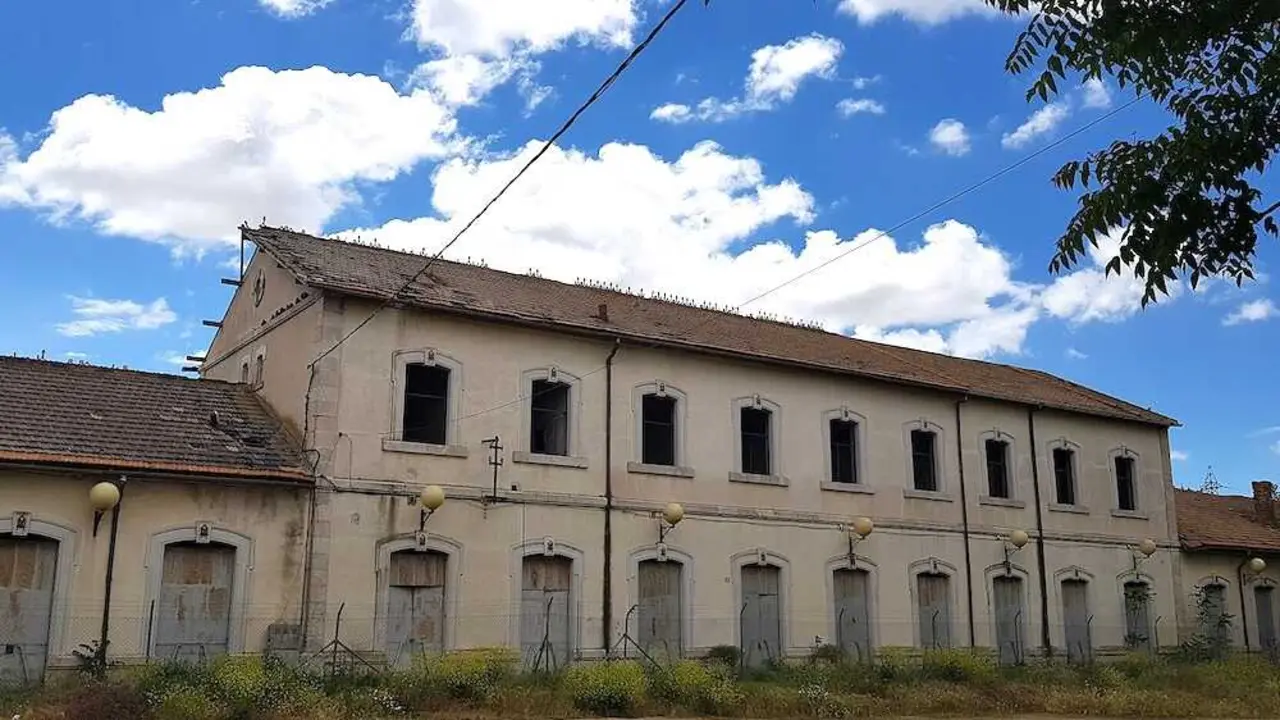 En la imagen de archivo la estaci&oacute;n de Chinchilla, inaugurada en 1912