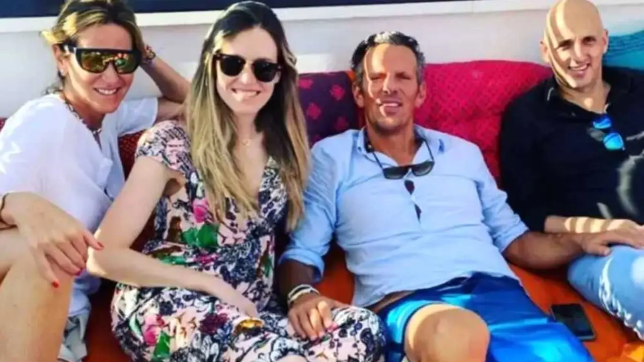 En la imagen de archivo Joaqu&iacute;n Prat junto a sus hermanos, entre ellos Federico