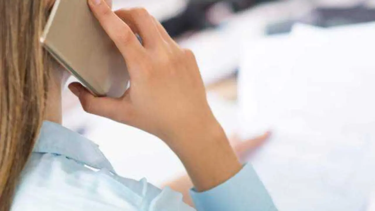 Aviso de Google: el 'phishing' por voz que puede vaciarte la cuenta, llamada, estafa, ciberestafa, m&oacute;vil, tel&eacute;fono