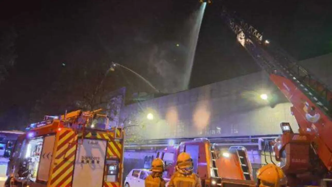 Nueve heridos al arder el reactor de una empresa de productos qu&iacute;micos