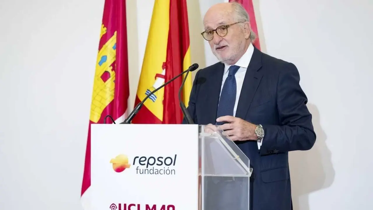 El presidente de Repsol, Antonio Brufau, este mi&eacute;rcoles en Ciudad Real - EFE/Jes&uacute;s Monroy