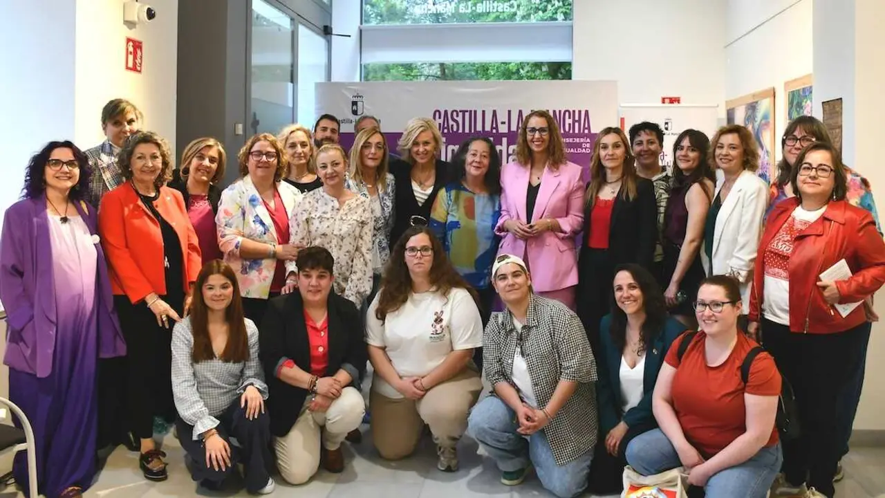 El Gobierno de Castilla-La Mancha ha conmemorado en Cuenca el D&iacute;a de la Visibilidad L&eacute;sbica