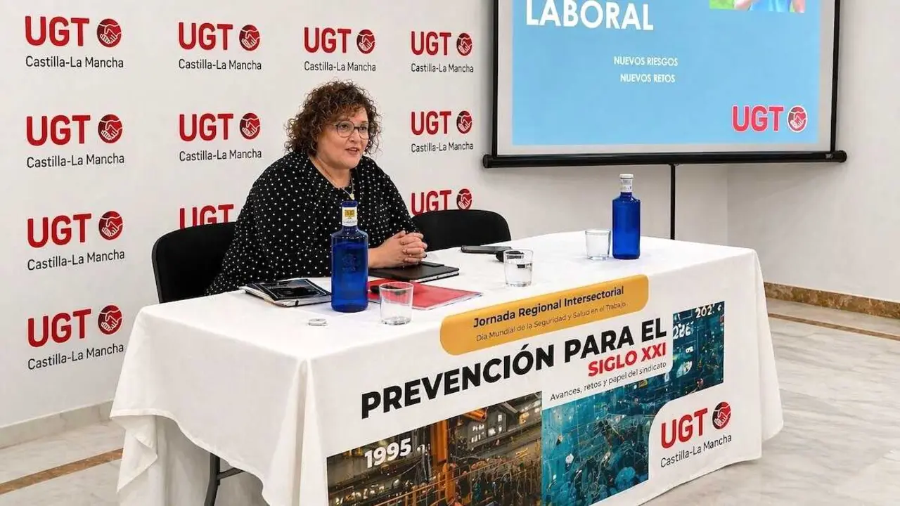 La secretaria confederal de Salud Laboral de UGT, Patricia Ruiz, durante la jornada 'Prevenci&oacute;n para el siglo XXI. Avances, retos y papel del sindicato'