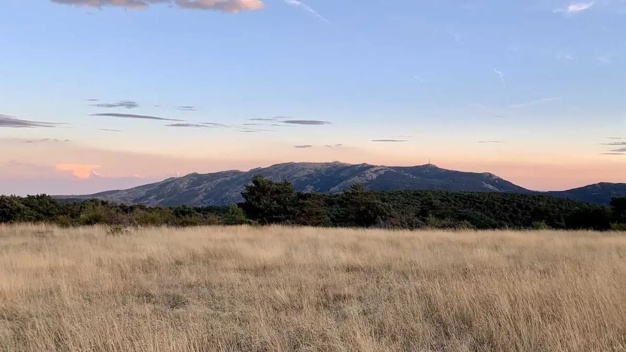 La Sierra de Ayll&oacute;n, entre los cuatro primeros espacios Red Natura 2000 de Espa&ntilde;a en ser reconocido por su turismo sostenible