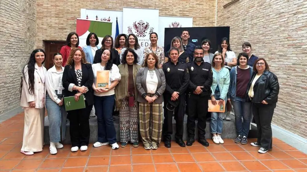 Toledo lanza una gu&iacute;a para mujeres con adicciones y maltratadas