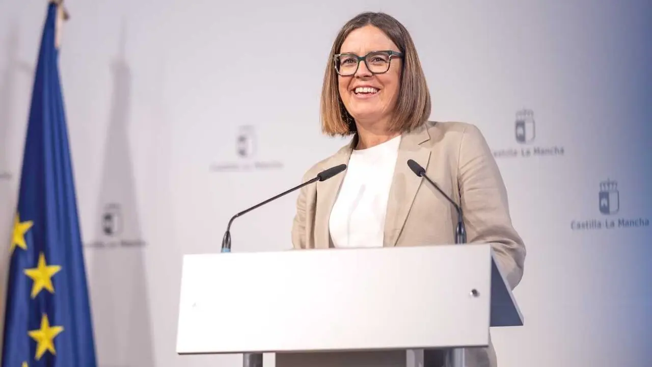 La consejera portavoz del Gobierno de Castilla-La Mancha, Esther Padilla, ha informado en rueda de prensa de los asuntos del Consejo de Gobierno
