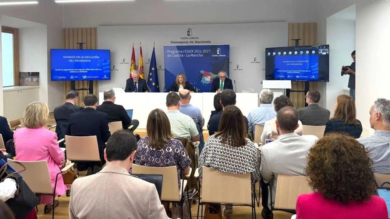 En la imagen un instante del VII Comit&eacute; de Seguimiento del Programa FEDER 2021-2027 de Castilla-La Mancha