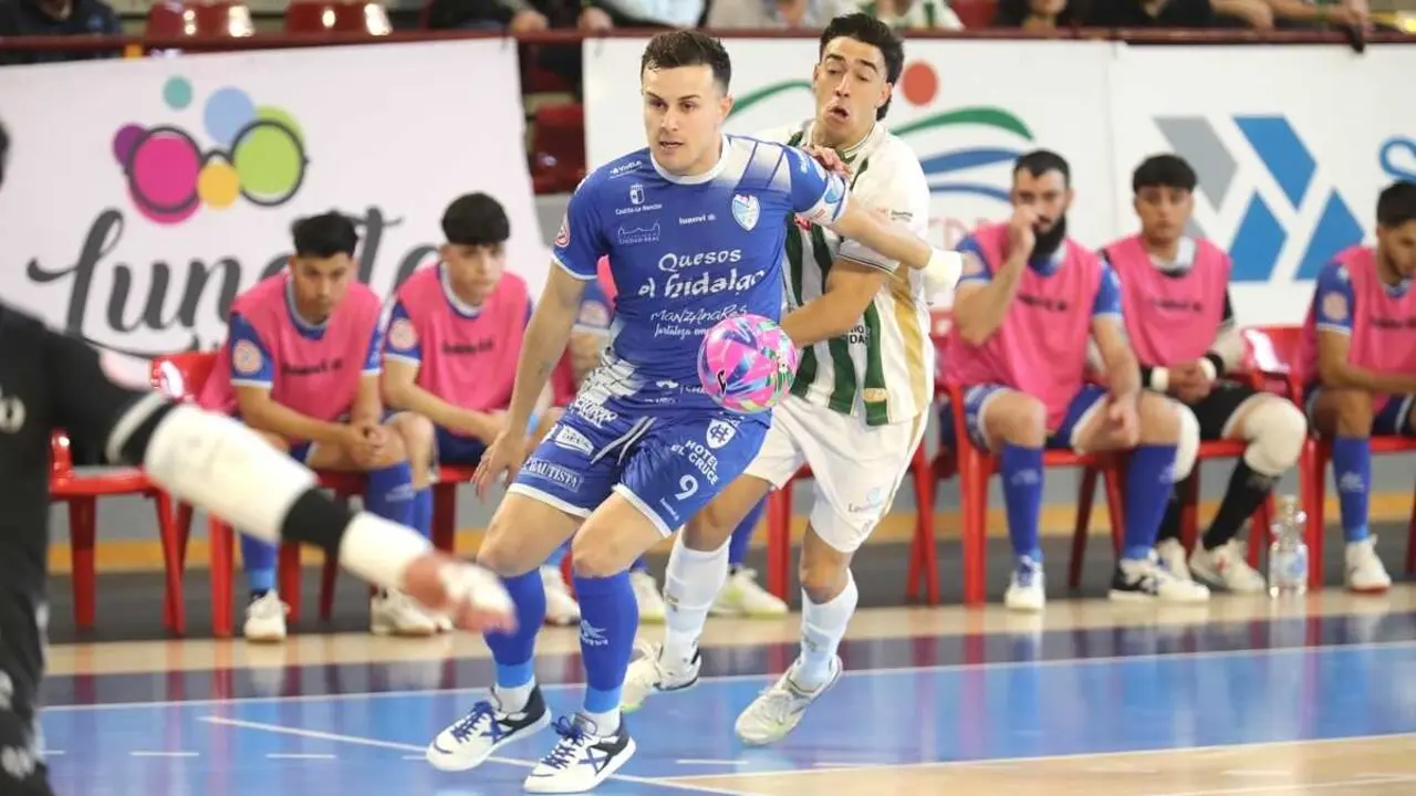 El Manzanares sufre un duro correctivo en su visita a C&oacute;rdoba (6-1)