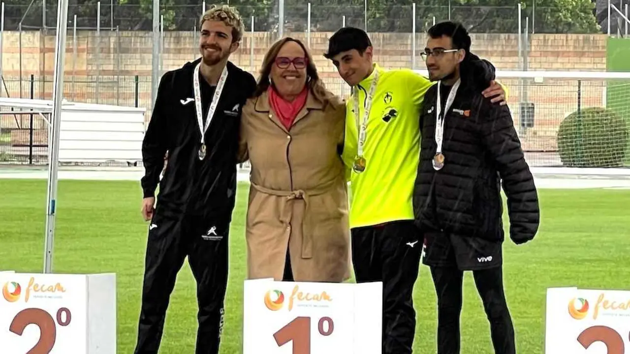 La viceconsejera de Cultura y Deportes, Carmen Teresa Olmedo, clausur&oacute; este domingo el 28 Campeonato Regional de Atletismo de FECAM en Ciudad Real
