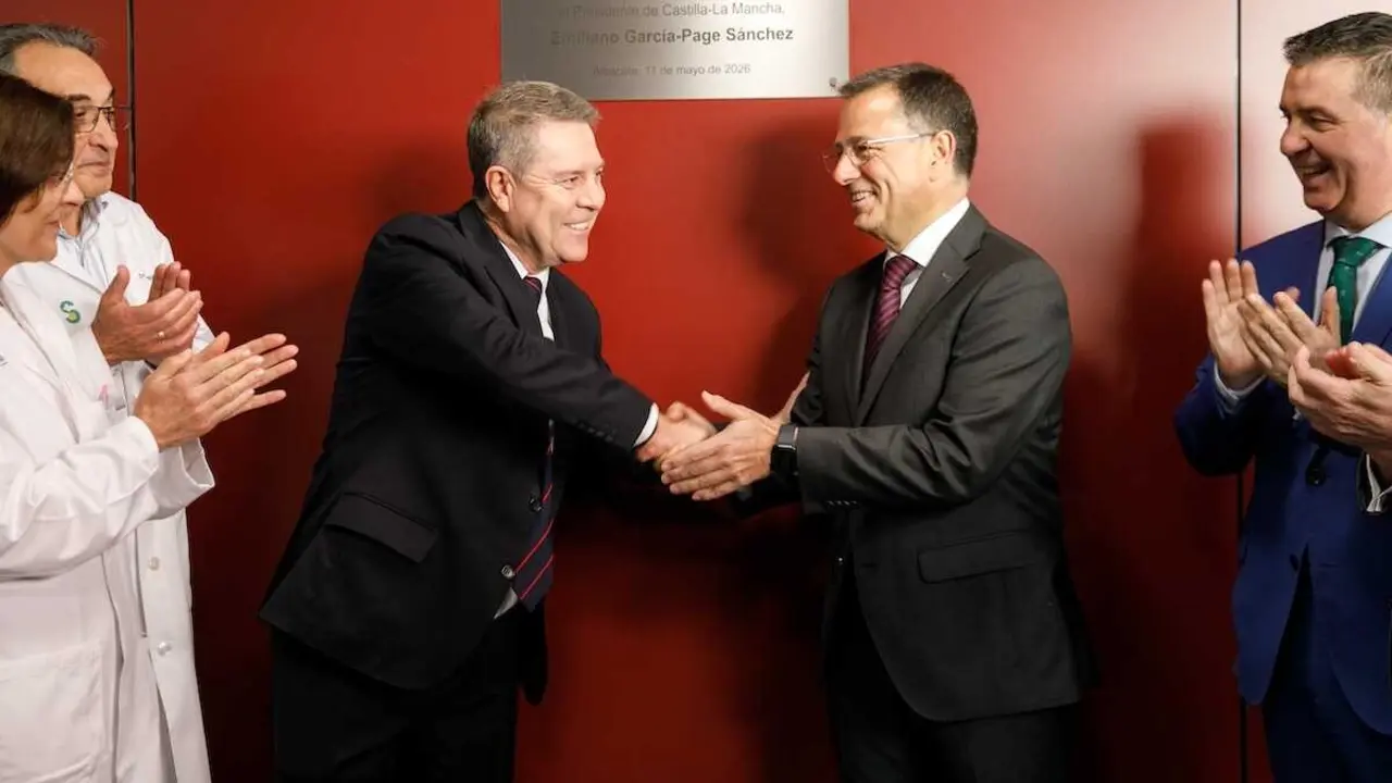 El presidente de Castilla-La Mancha, Emiliano Garc&iacute;a-Page, inaugura el nuevo Centro de Salud n&uacute;mero 3 de Albacete.