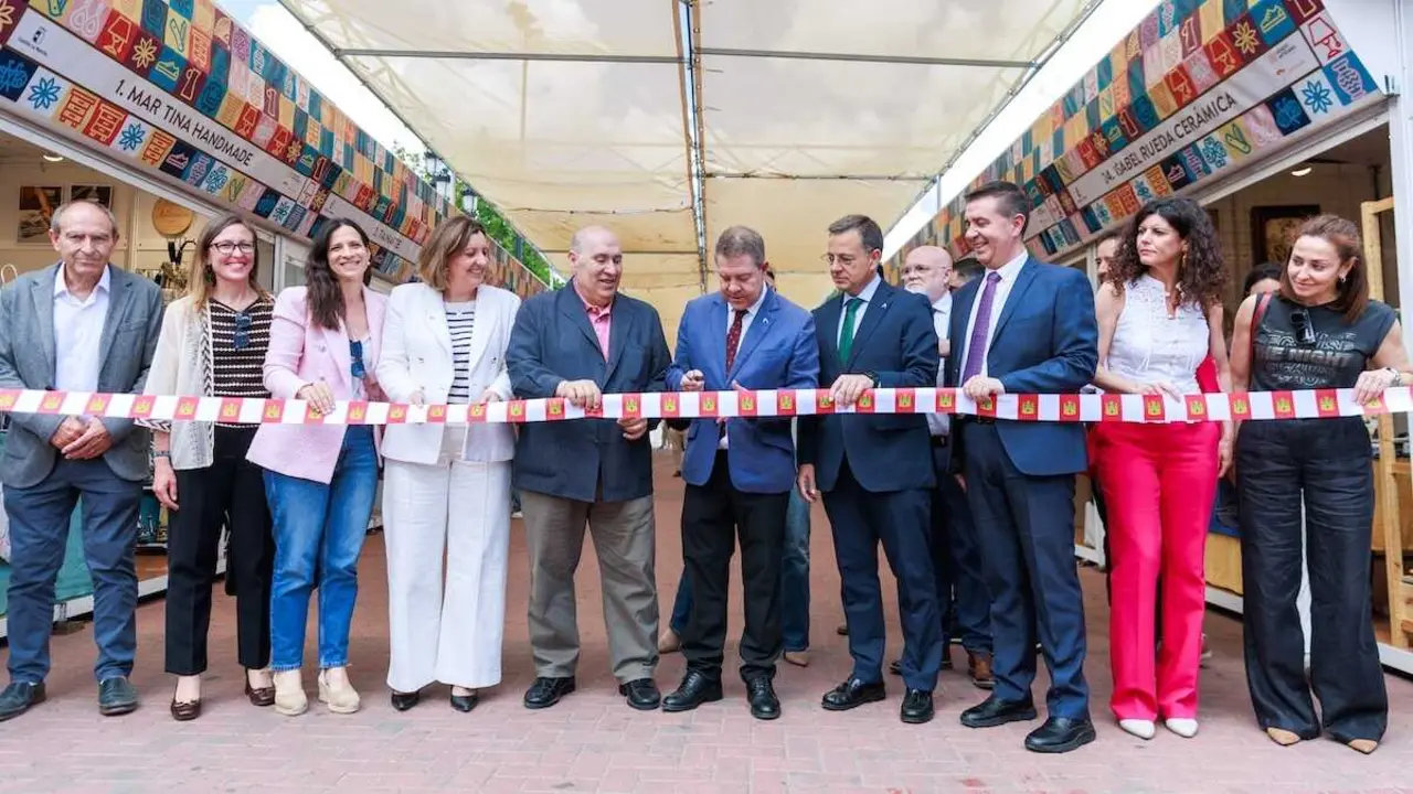 El presidente de Castilla-La Mancha, Emiliano Garc&iacute;a-Page, inaugura, en Albacete, la feria &lsquo;FARCAMA Primavera 2026&rsquo;.