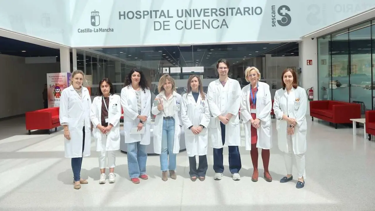 El Hospital de Cuenca gana el premio a mejor estudio en farmacia