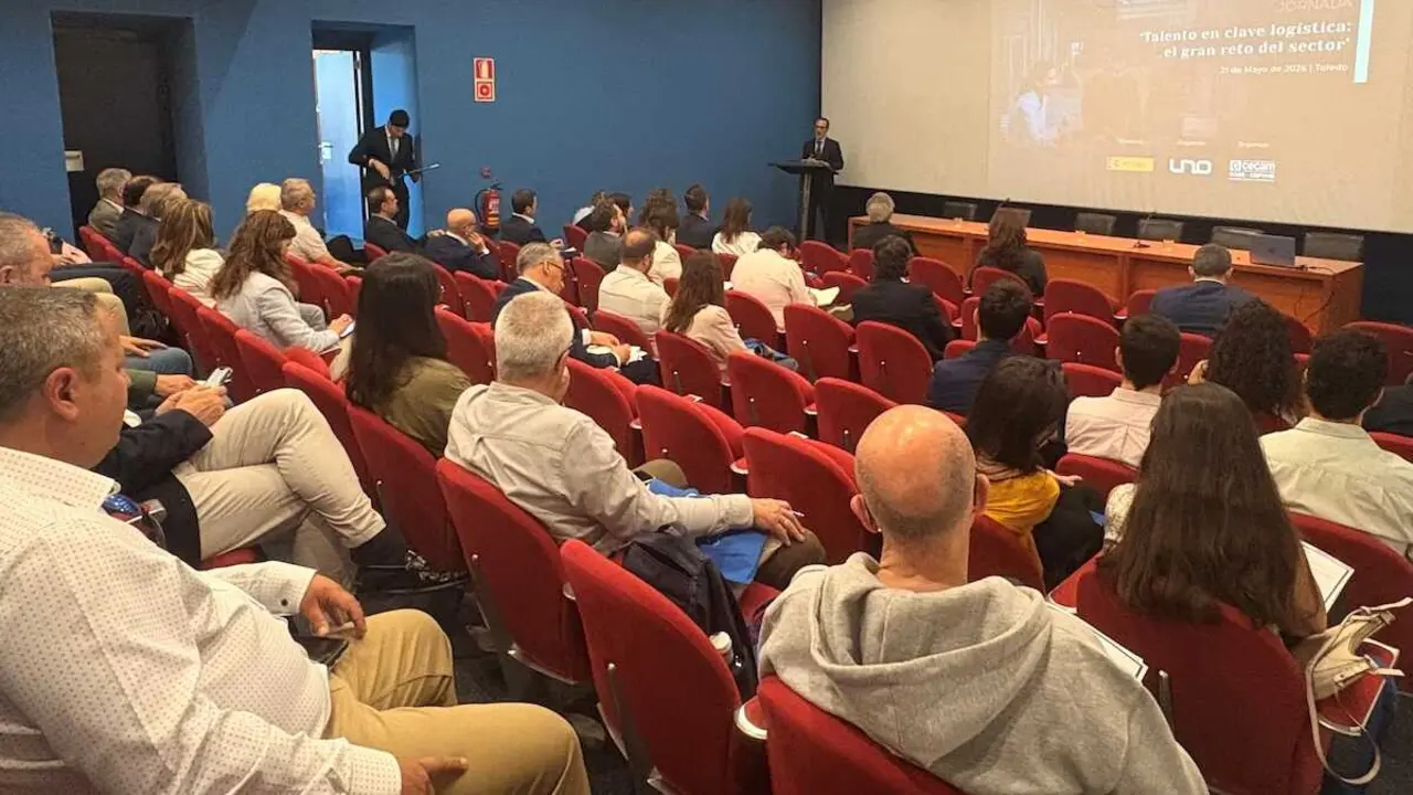 El presidente de UNO, Francisco Aranda, en la inauguración del encuentro UNO &lsquo;Talento en clave logística el gran reto del sector&rsquo;