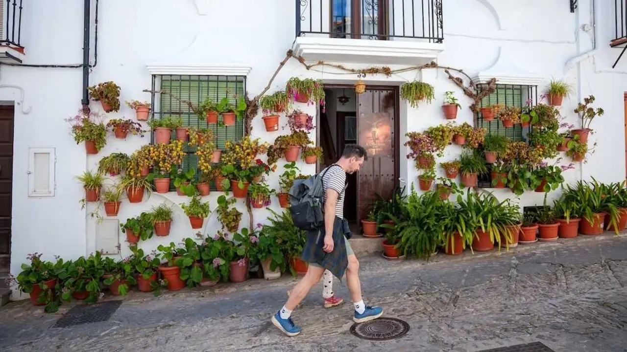 casa rural, pernoctaciones, turismo rural, alojamientos extrahoteleros, turistas, viajeros, turismo, viajes,