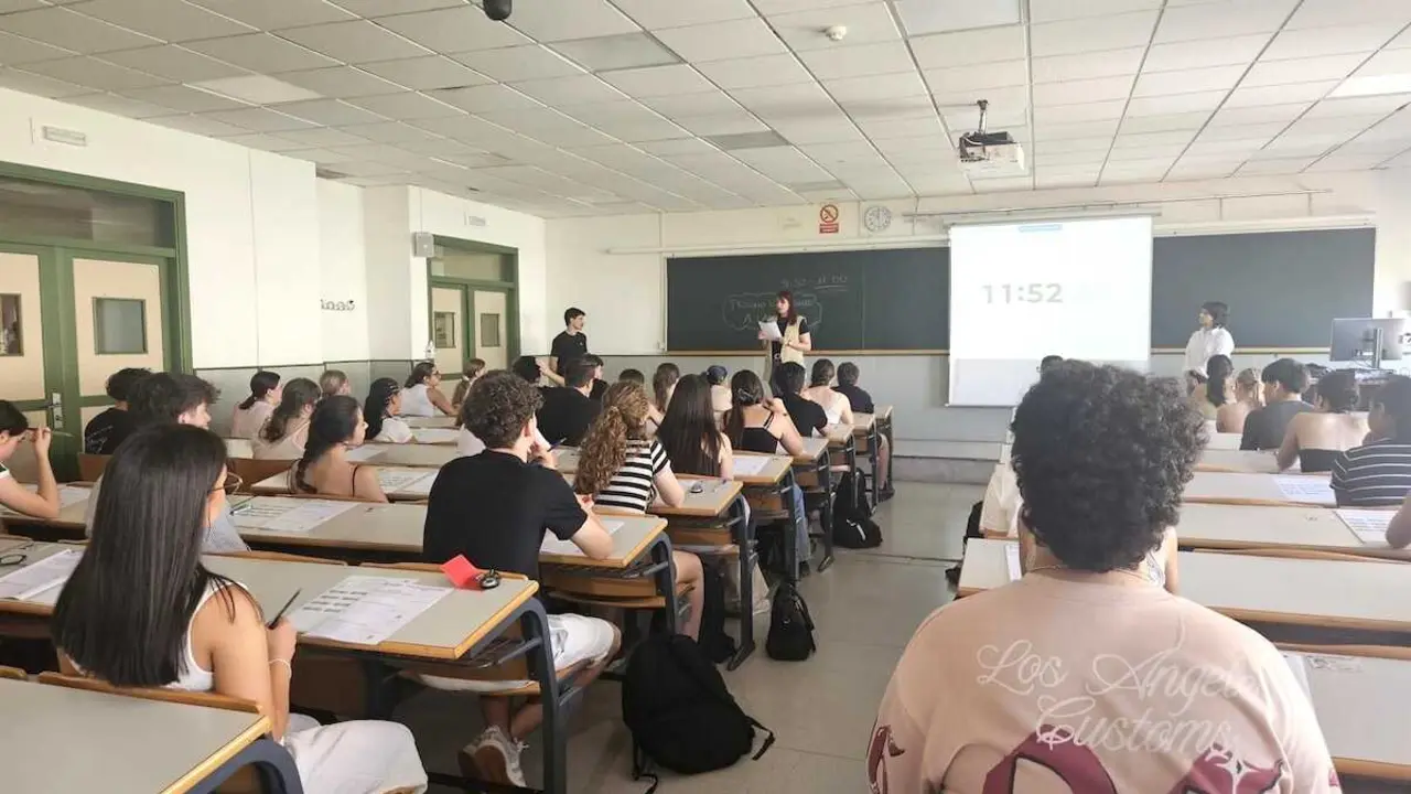 La PAU arranca en Guadalajara con 1.559 alumnos y control antifraude - EP