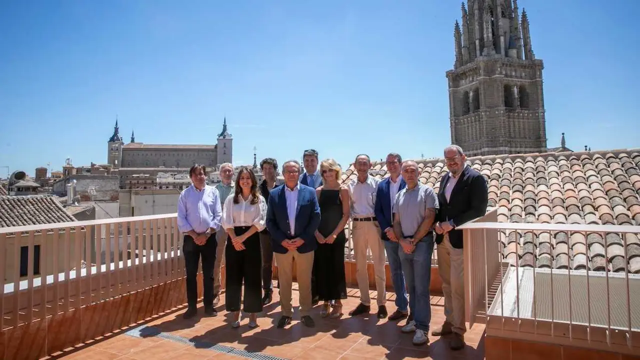 El consejero de Hacienda, Administraciones P&uacute;blicas y Transformaci&oacute;n Digital, Juan Alfonso Ruiz Molina, ha visitado las obras de conservaci&oacute;n y rehabilitaci&oacute;n del edificio que acoge la sede de la Delegaci&oacute;n Provincial de Hacienda, AA.PP. y Transformaci&oacute;n Digital de la provincia de Toledo
