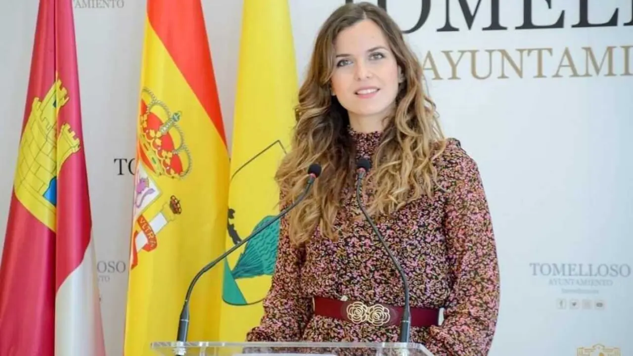 Nazareth Rodrigo da el paso para liderar el PSOE de Tomelloso (Ciudad Real)