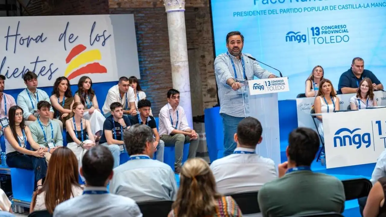 El presidente del PP de Castilla-La Mancha, Paco N&uacute;&ntilde;ez, durante su intervenci&oacute;n en el Congreso Provincial de Nuevas Generaciones Toledo.