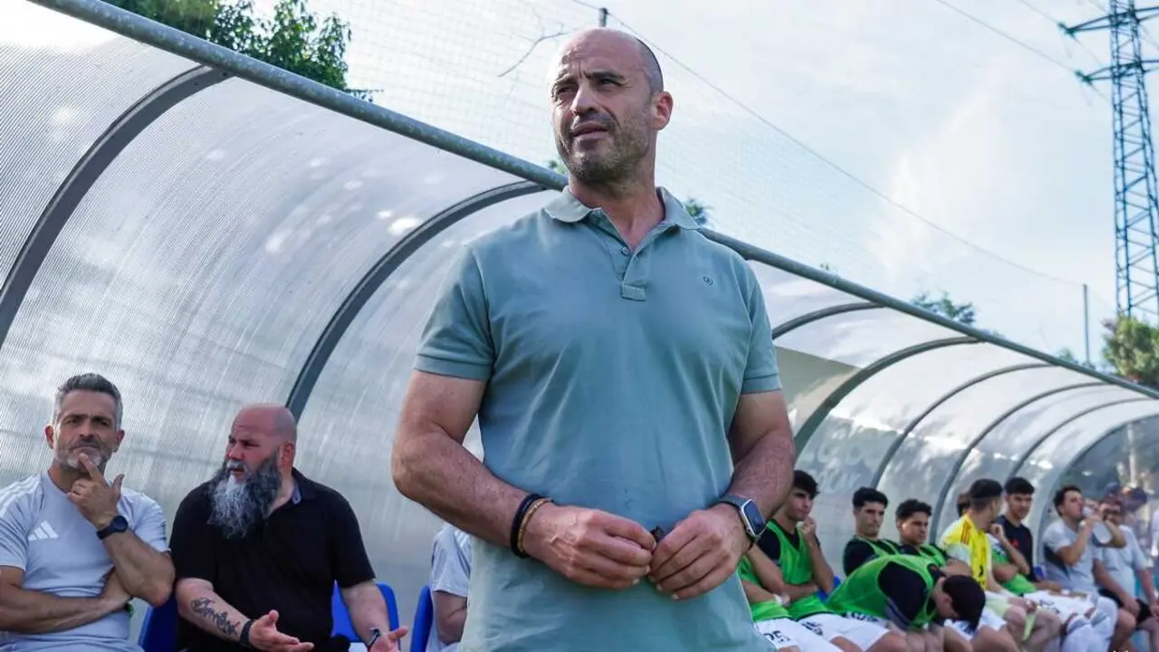 El entrenador del Atl&eacute;tico Albacete, Ricar Fajardo