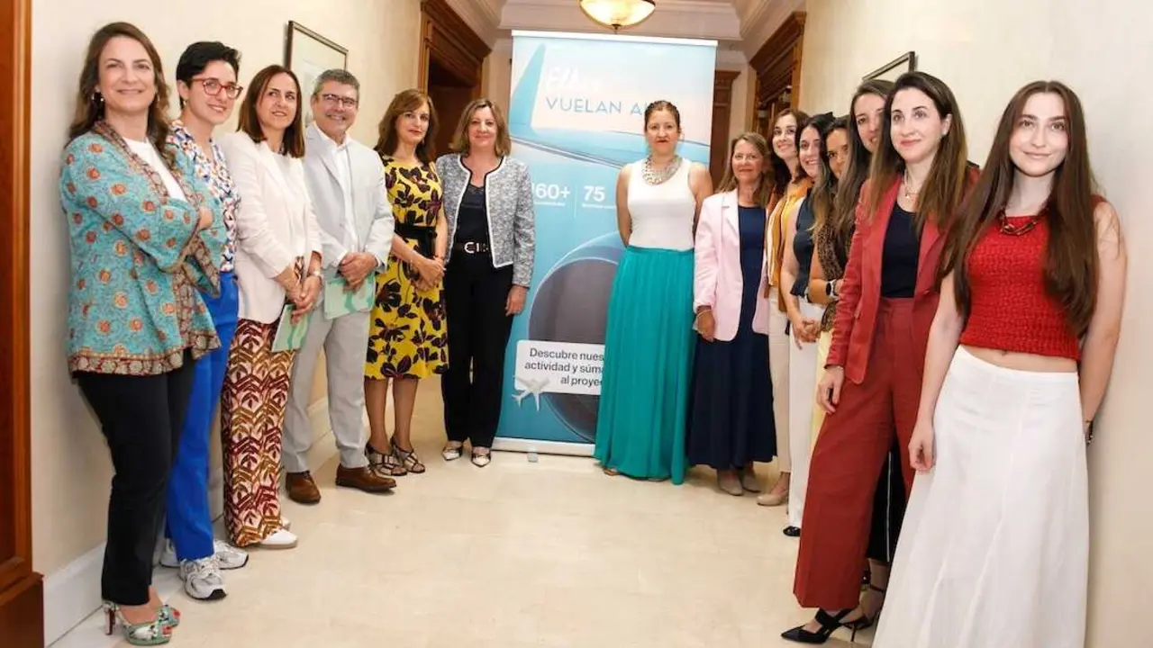 La consejera de Econom&iacute;a, Empresas y Empleo, Patricia Franco, participa en la presentaci&oacute;n de la delegaci&oacute;n de Castilla-La Mancha de la asociaci&oacute;n &lsquo;Ellas Vuelan Alto&rsquo;, por la igualdad de g&eacute;nero en el sector aeron&aacute;utico.