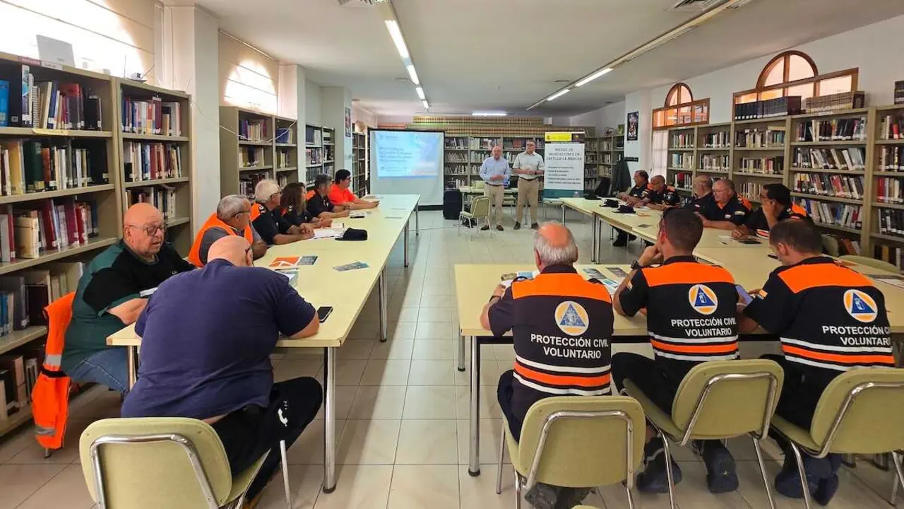 La Junta lleva a Albacete la formaci&oacute;n frente a las inundaciones