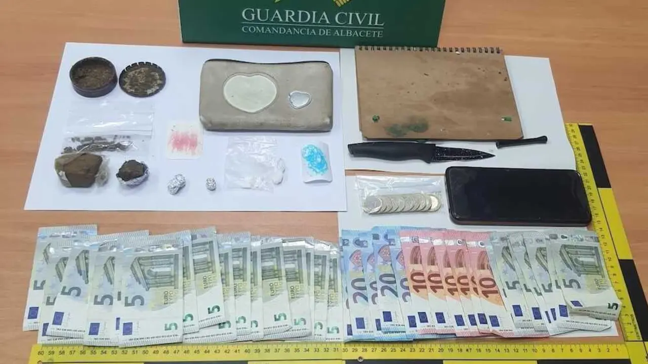 La Guardia Civil desmantela un punto de venta de drogas en Tobarra (Albacete)