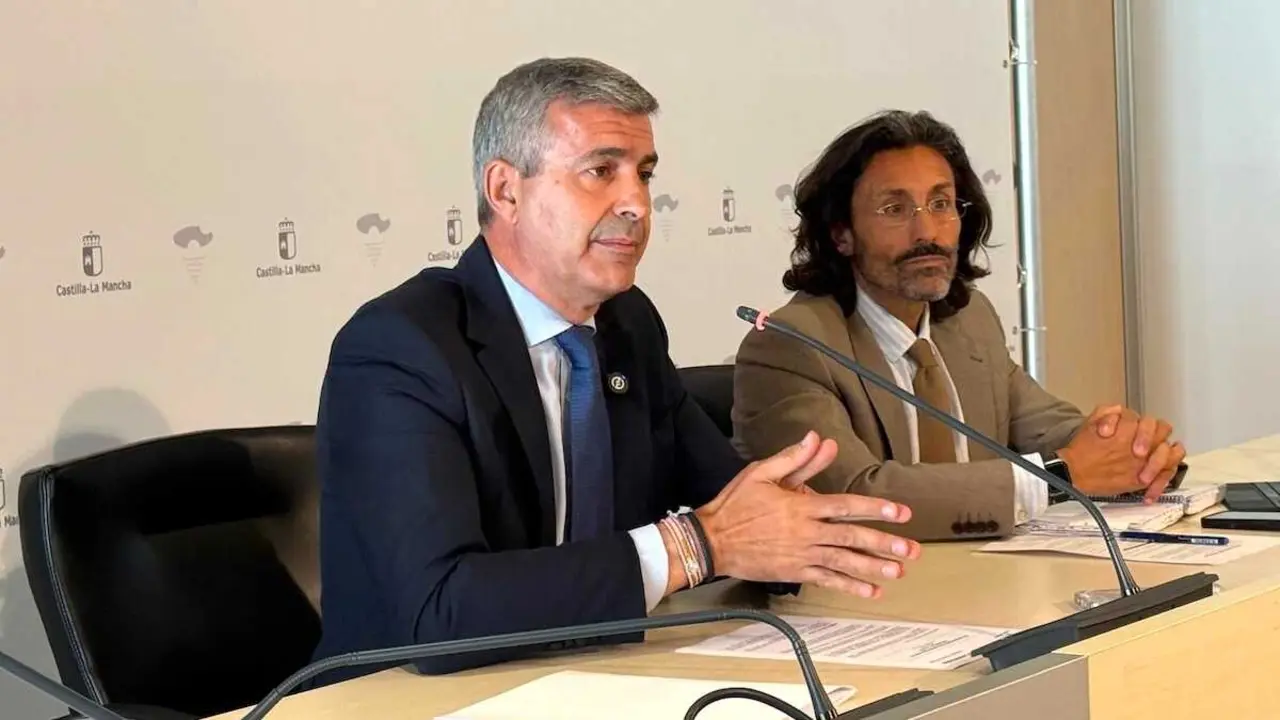 El delegado de la Junta en Toledo, &Aacute;lvaro Guti&eacute;rrez, presenta las inversiones en carreteras en la provincia.