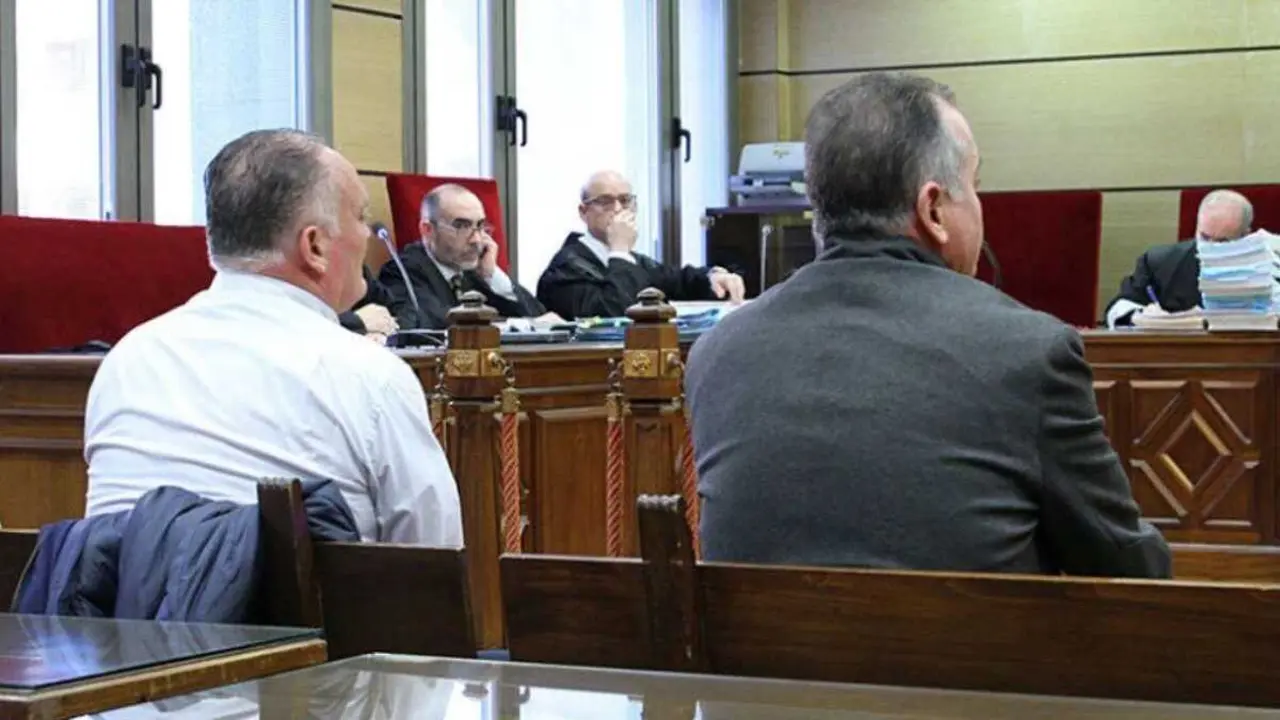 En la imagen de archivo los hermanos Olivares durante un juicio en Ciudad Real en 2018