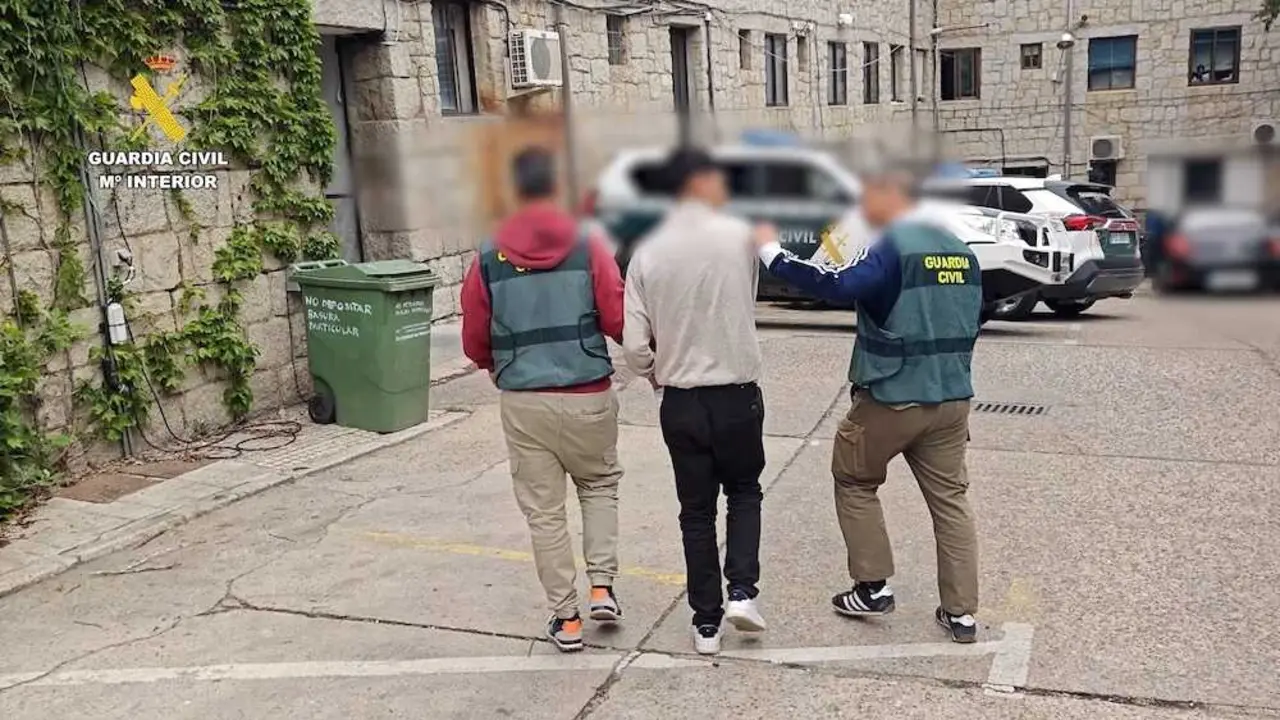 Desmantelan una banda de ladrones que rob&oacute; en diez provincias