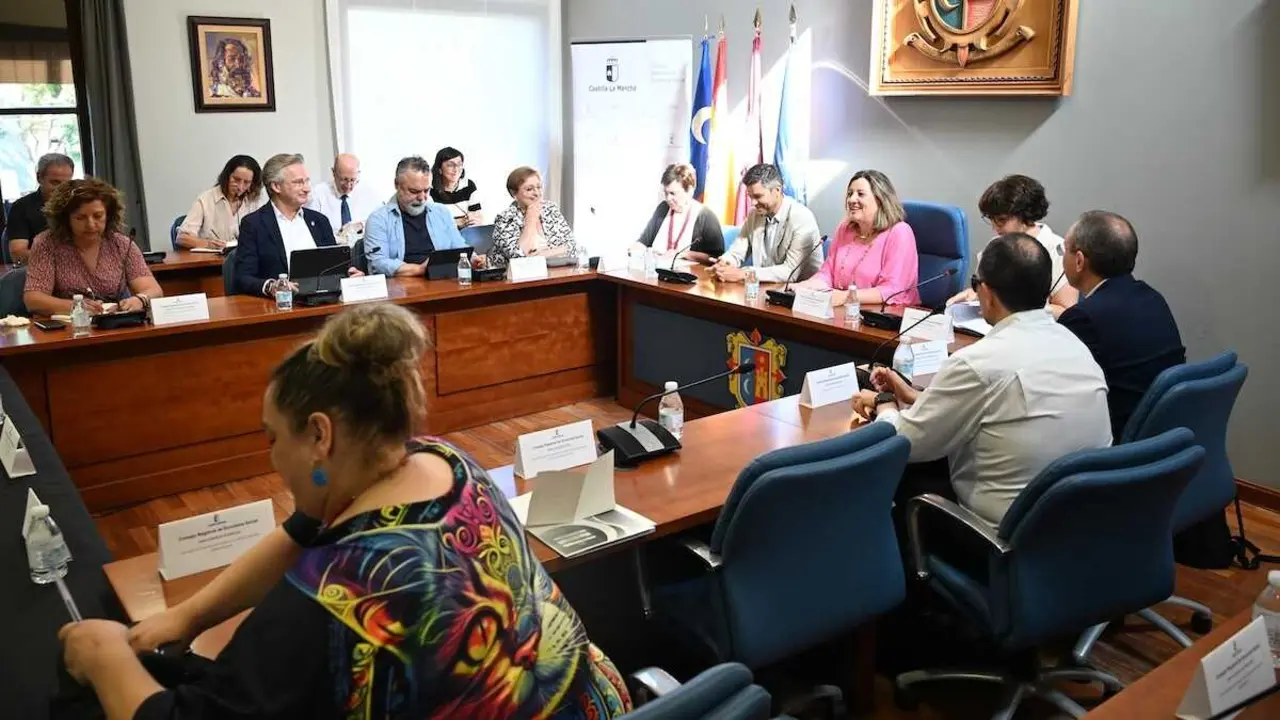 La consejera de Econom&iacute;a, Empresas y Empleo, Patricia Franco, ha inaugurado, en Campo de Criptana (Ciudad Real), la jornada &lsquo;Voces que transforman: mujeres en la econom&iacute;a social&rsquo; y ha asistido al Pleno del Consejo Regional de Econom&iacute;a Social.