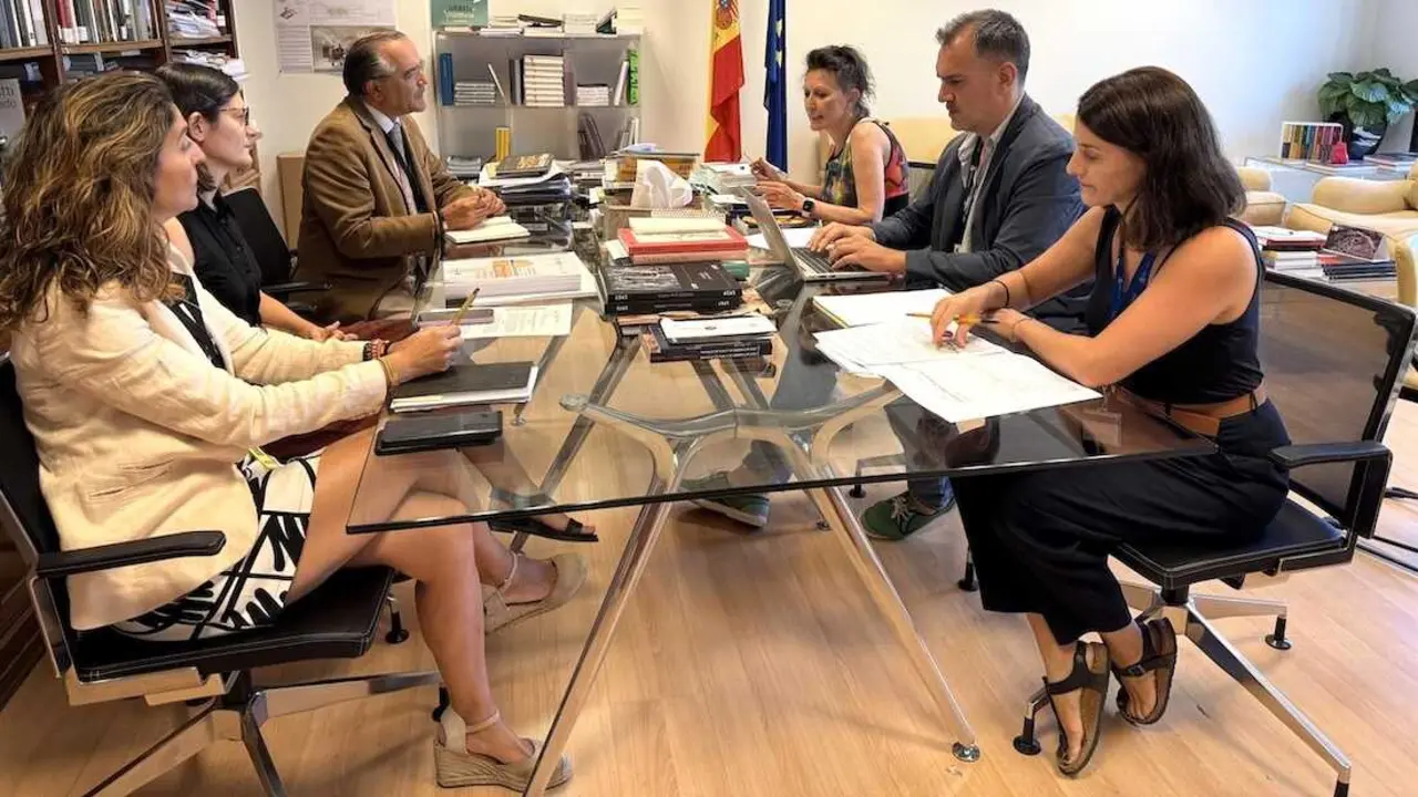 Reuni&oacute;n entre el Ayuntamiento de Talavera de la Reina y el Ministerio de Cultura