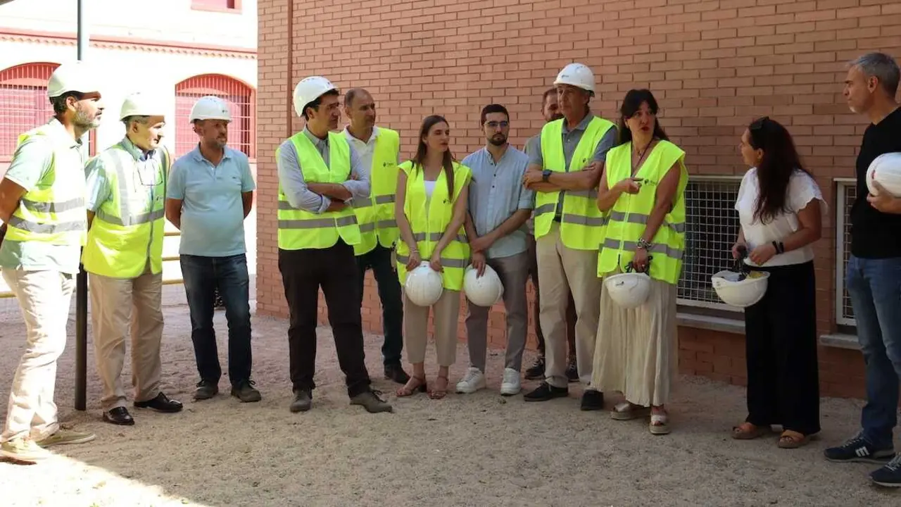 El vicepresidente segundo del Gobierno de Castilla-La Mancha, Jos&eacute; Manuel Caballero, ha visitado las obras que la Junta de Comunidades est&aacute; desarrollando en el CEIP &lsquo;Santo Tom&aacute;s de Villanueva&rsquo; de Ciudad Real.