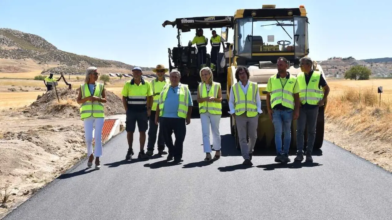 La Junta mejora 5,8 km de la CM-2054 en Leganiel con 575.000 euros