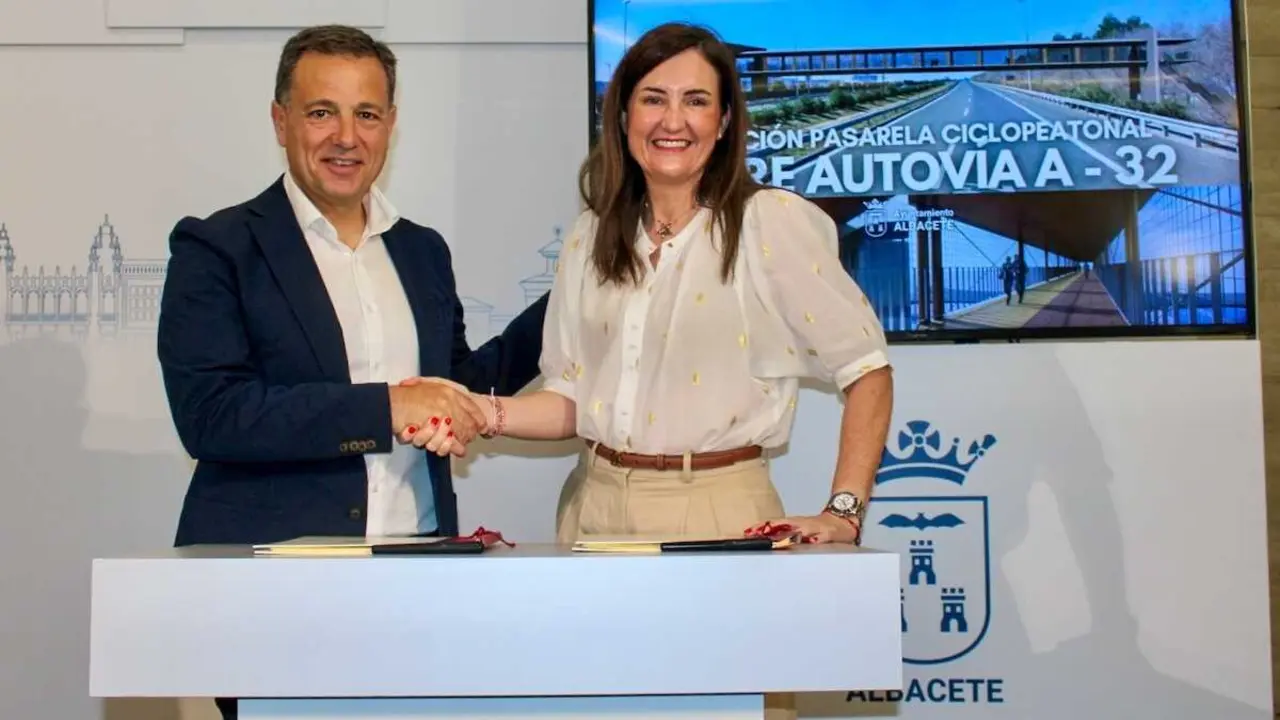 Convenio para la construcci&oacute;n de una pasarela ciclista y peatonal que unir&aacute; Campollano con el resto de Albacete.