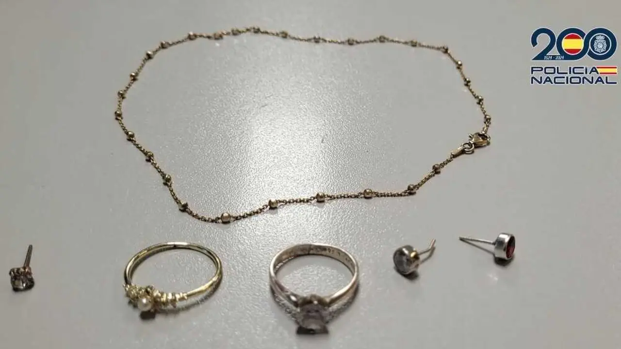 Seis detenidos en Talavera de la Reina (Toledo) por robar joyas de hasta 400.000 euros