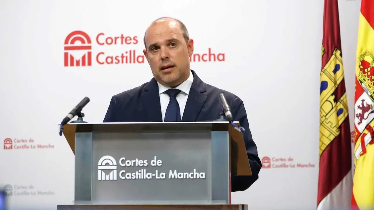 El presidente de las Cortes de Castilla-La Mancha, Pablo Bellido, ha realizado balance en rueda de prensa en el parlamento del secto periodo de sesinoes.