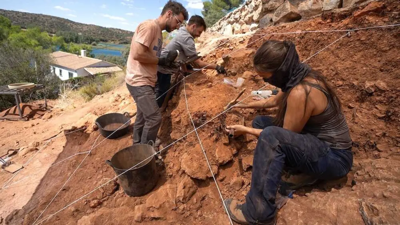 Un f&oacute;sil de 200.000 a&ntilde;os sit&uacute;a a Ruidera (Ciudad Real) en el mapa de la evoluci&oacute;n humana