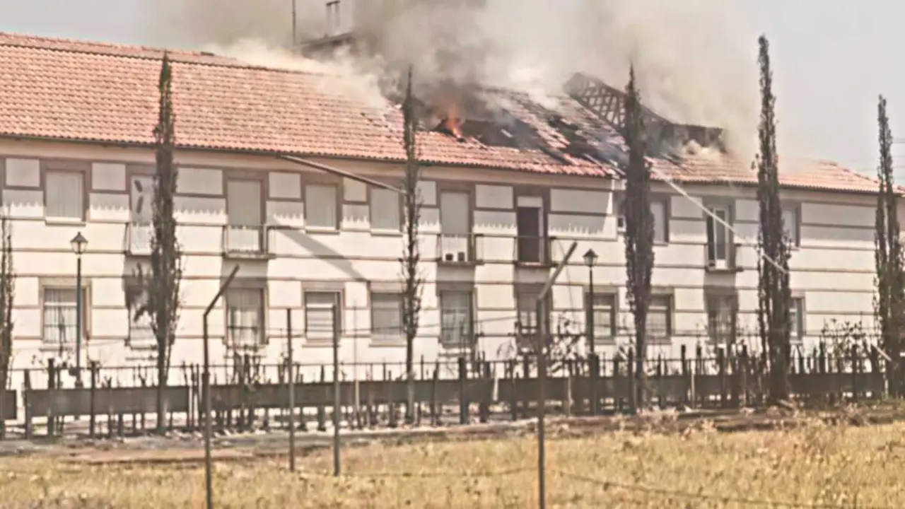 Un incendio en Almagro (Ciudad Real) deja 30 desalojados y 8 viviendas afectadas