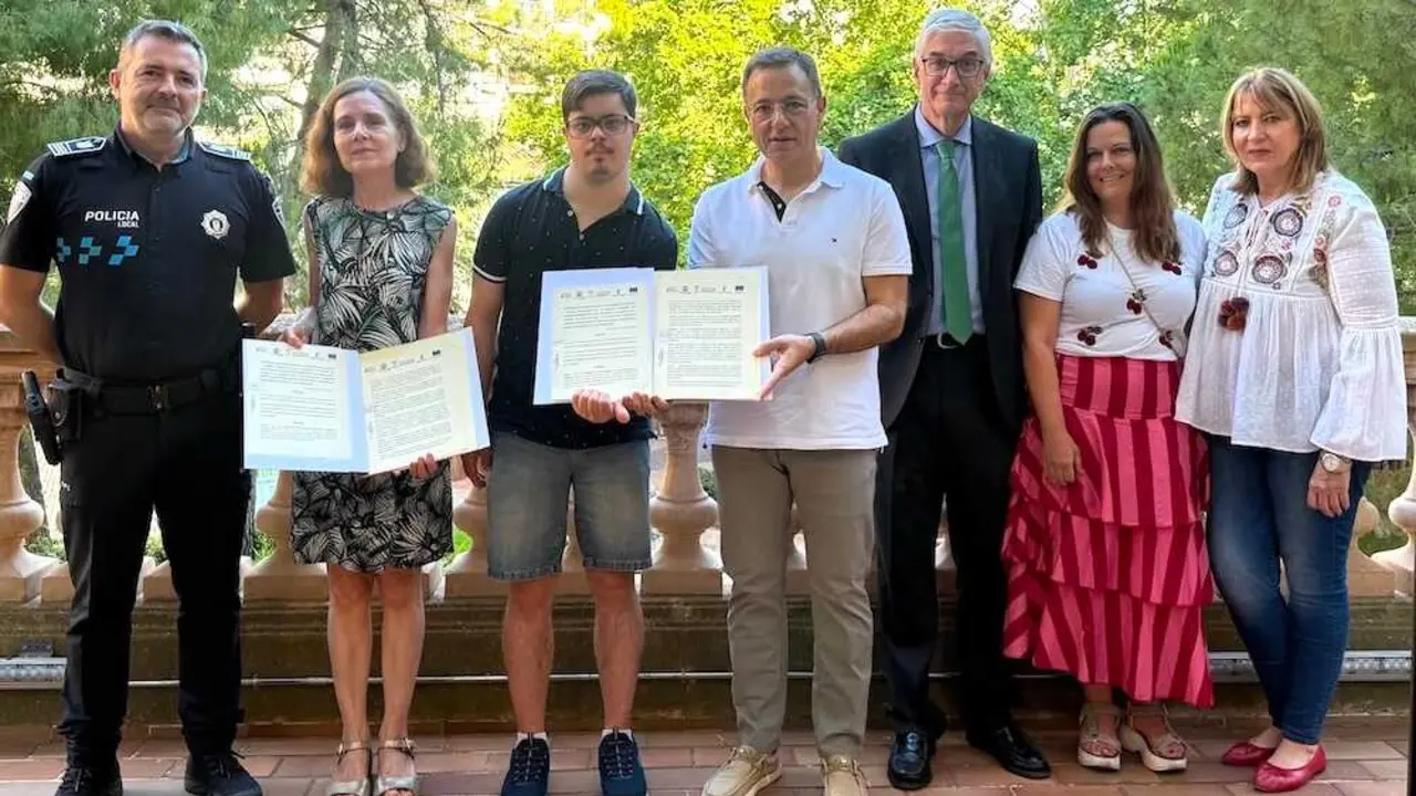 El Ayuntamiento de Albacete ofrece pr&aacute;cticas a usuarios de Asprona