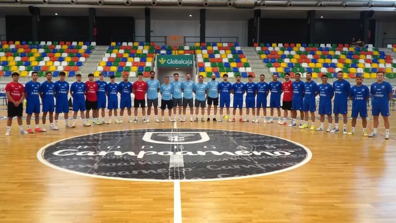 El Quesos El Hidalgo Manzanares FS inicia la pretemporada con ilusi&oacute;n
