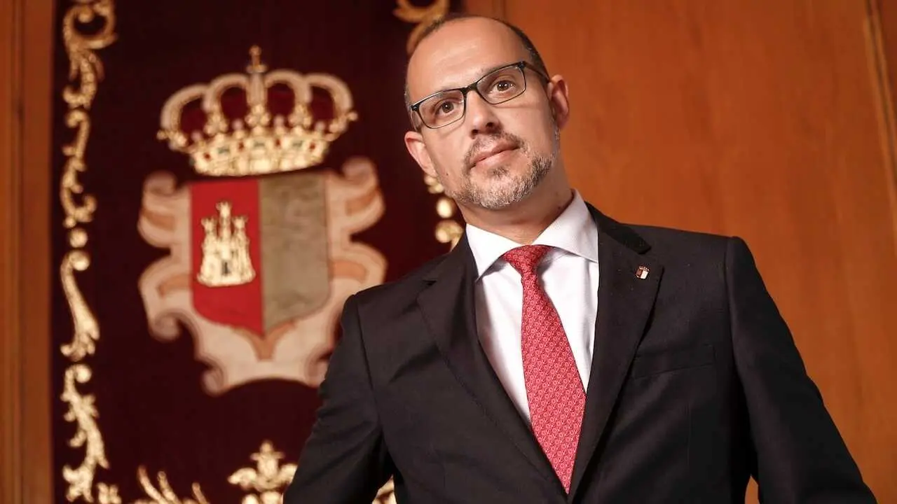 El presidente de las Cortes de Castilla-La Mancha, Pablo Bellido