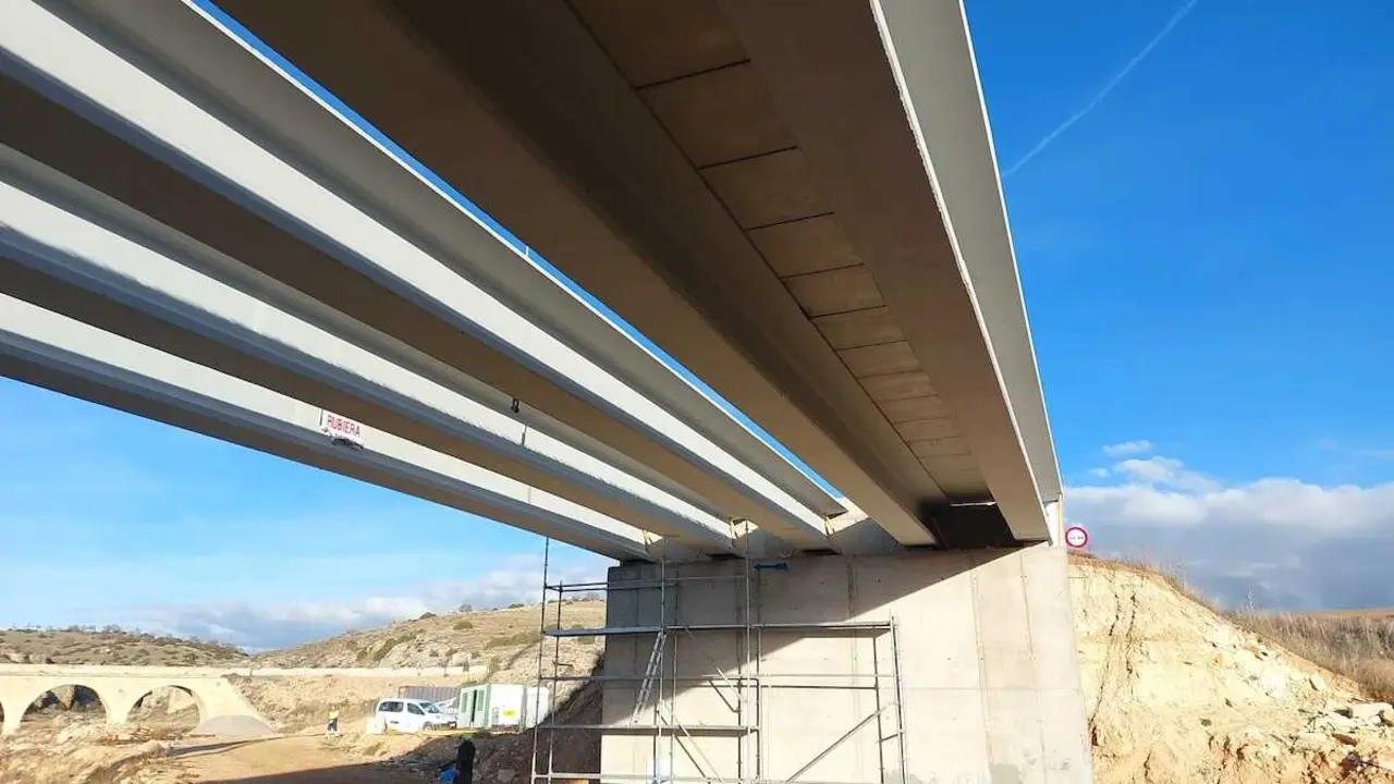 El puente de Embid reabre al tr&aacute;fico tras las obras de emergencia